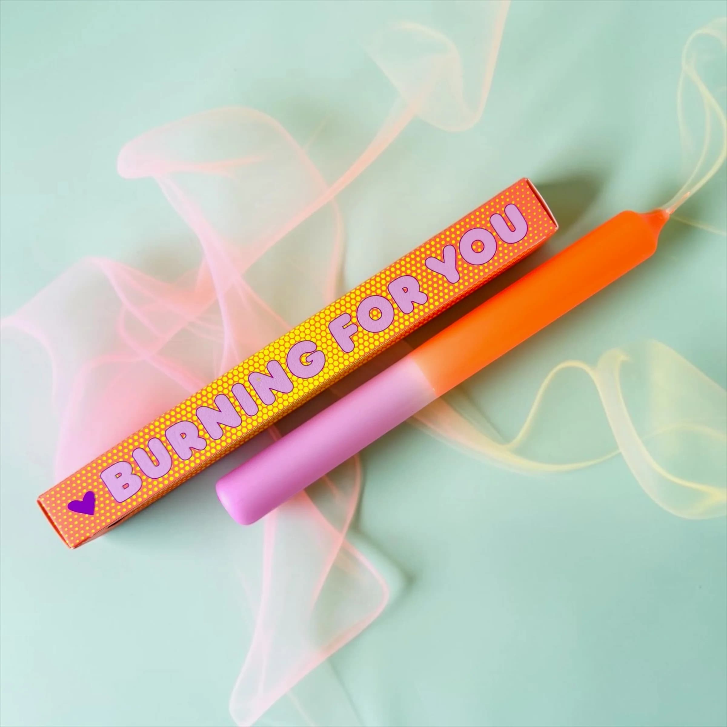 Pink Stories - Burning for you Kerze