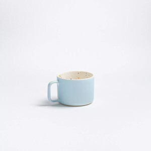 🎯 Fokus-Keywords (für optimales Google-Ranking): Keramikbecher hellblau weiß Designbecher 450 ml handgemachter Kaffeebecher Steinzeug Becher modern Becher mit matter Außenseite stilvoller Teebecher kaufen Einzelbecher Keramik Tasse in Blau-Weiß Kaffeebecher reaktive Glasur Party Kollektion Becher