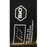 Glas OELiven Grün mit biozertifizierten Chalkidiki-Oliven, veredelt mit sortenreinem Koroneiki-Olivenöl, Meersalz, Knoblauch und Oregano – nachhaltige Feinkost aus Griechenland.